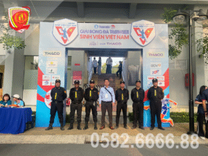 vệ sĩ tháp tùng sự kiện
